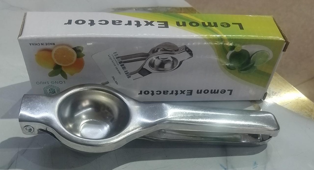 Large lemon squeezer